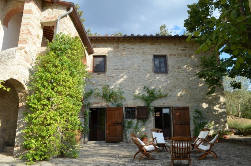 527221_10151199998055049_783398135_n